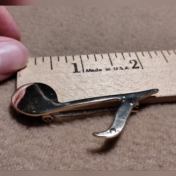 💵 Music Note Pin - Picture 3 of 3